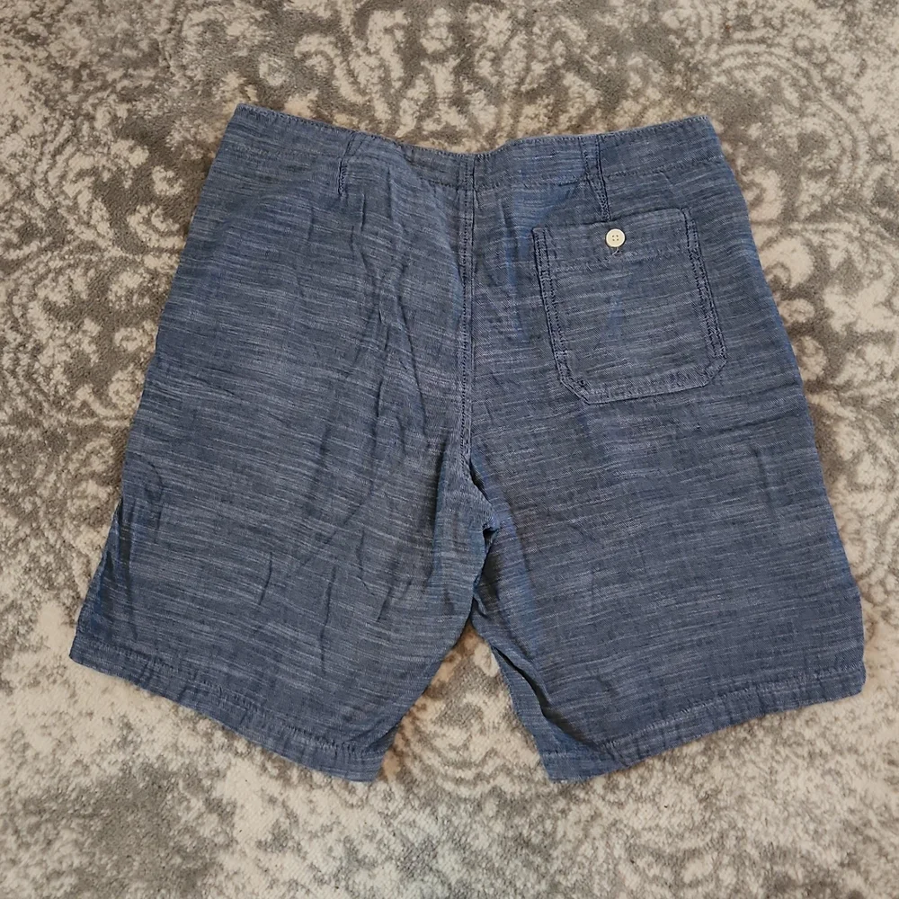 Express Men Shorts - Picture 4 of 7